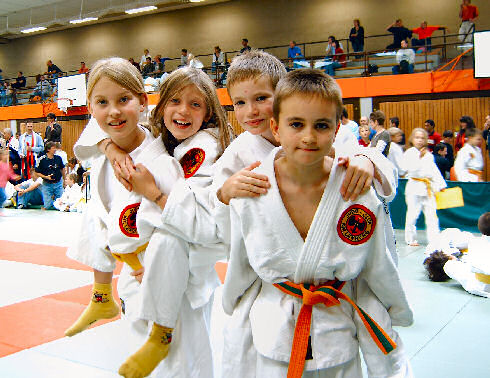 Bild: von links nach rechts: Katharina RENSING, Imke ROLAND, Sören-Benedict RICHARDT und Kai BRINKMANN
